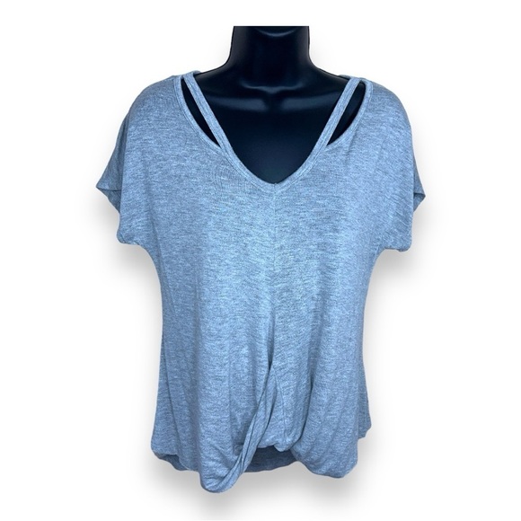 NEW NO BOUNDARIES GREY SHORT SLEEVE TOP STRETCH TWIST ACCENT - Picture 1 of 11